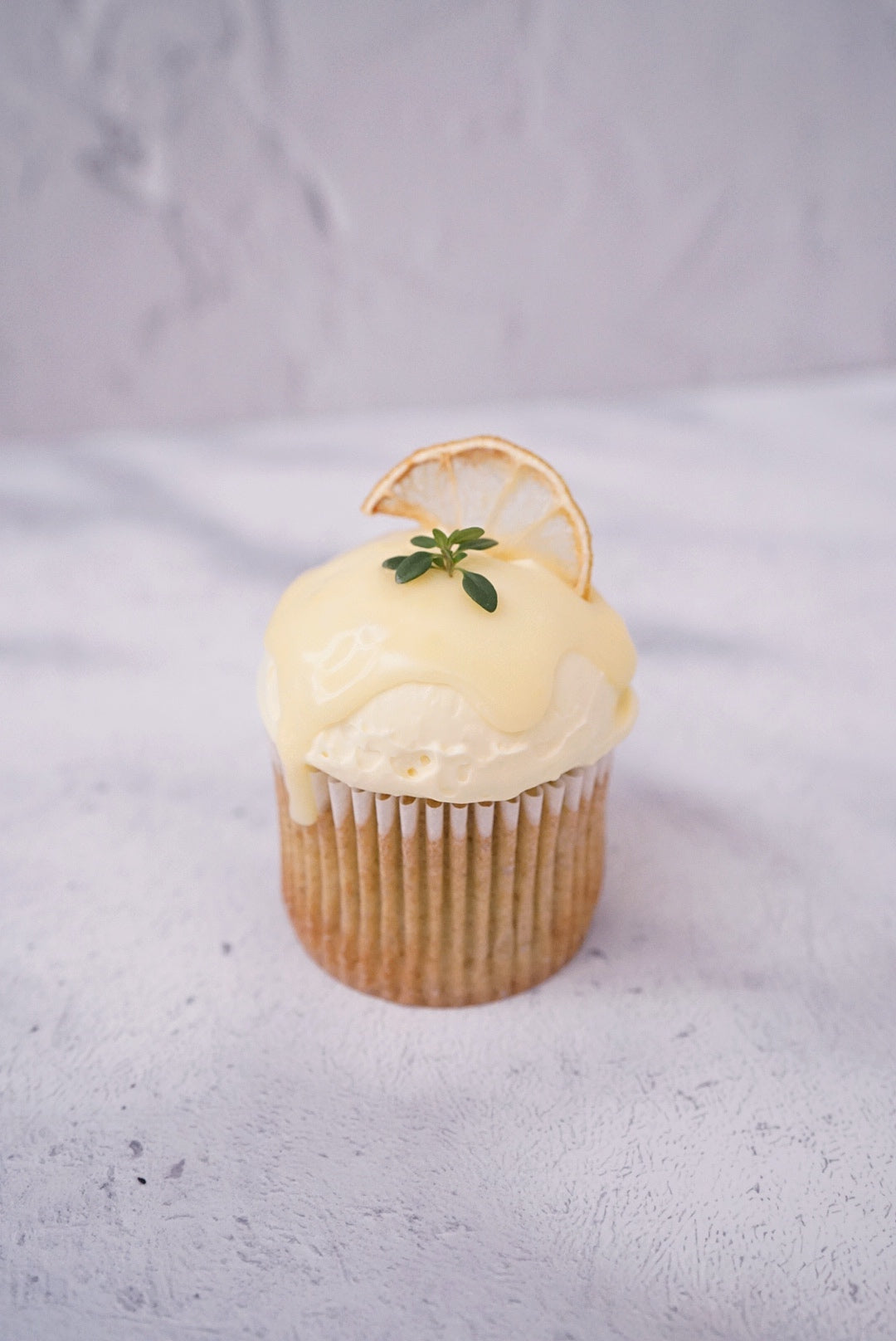 Assorted fresh cream cupcakes