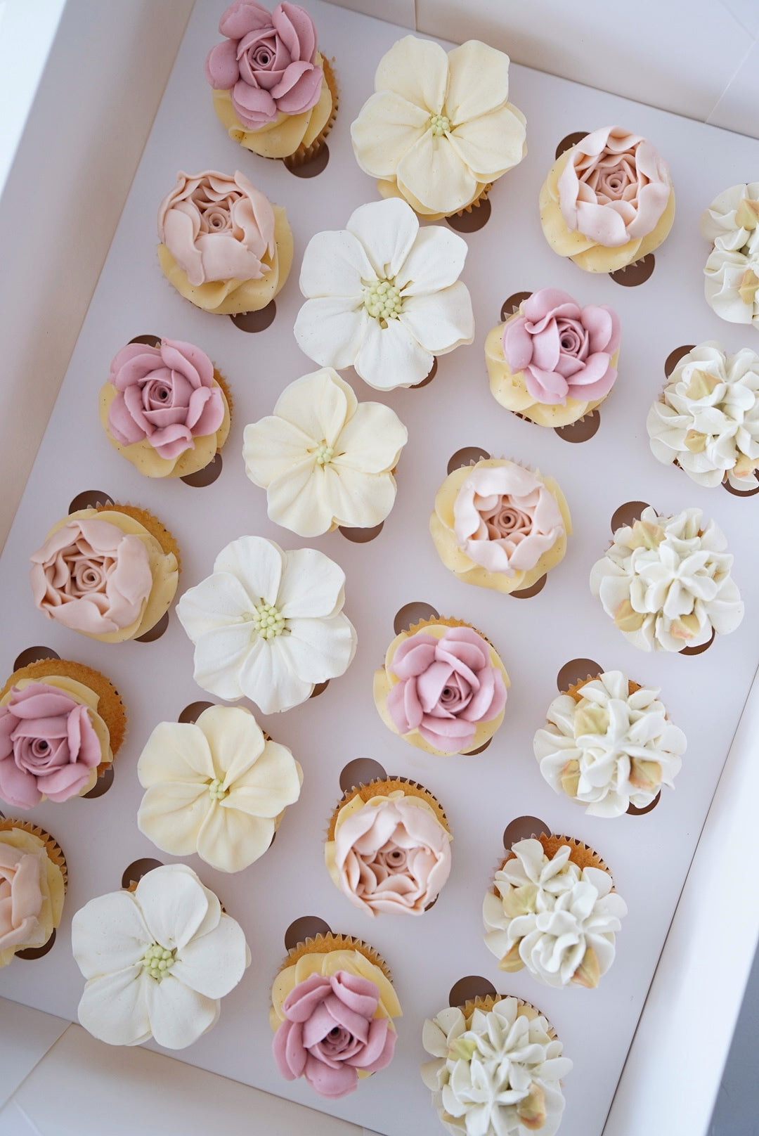 Mini floral cupcakes
