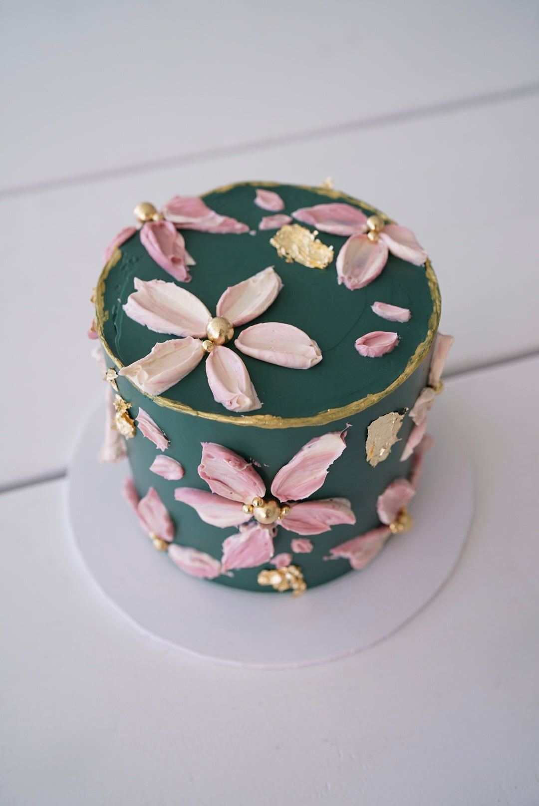 Petal motif