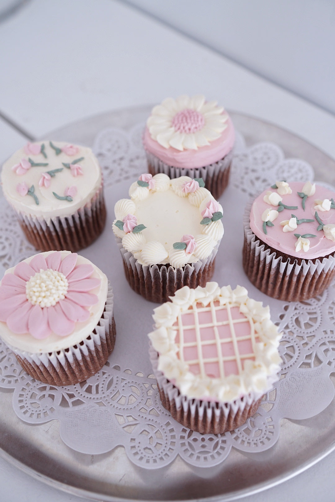 Pink Floral Cupcakes - Private Workshop