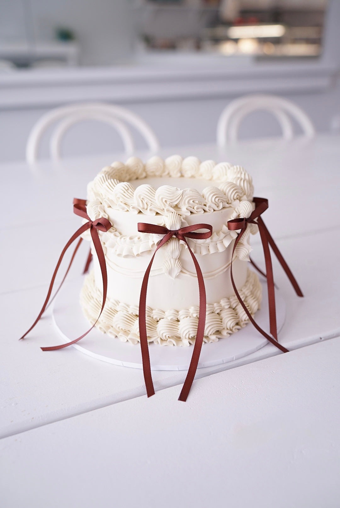 Vintage Lambeth Cake